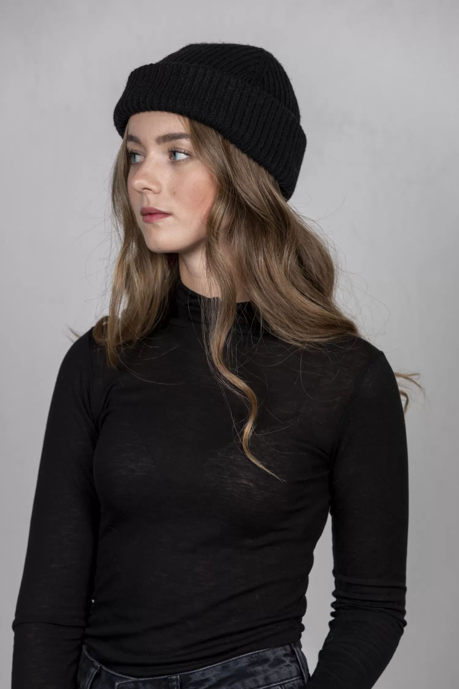 Flash Sale Edited Beanie Kana Black