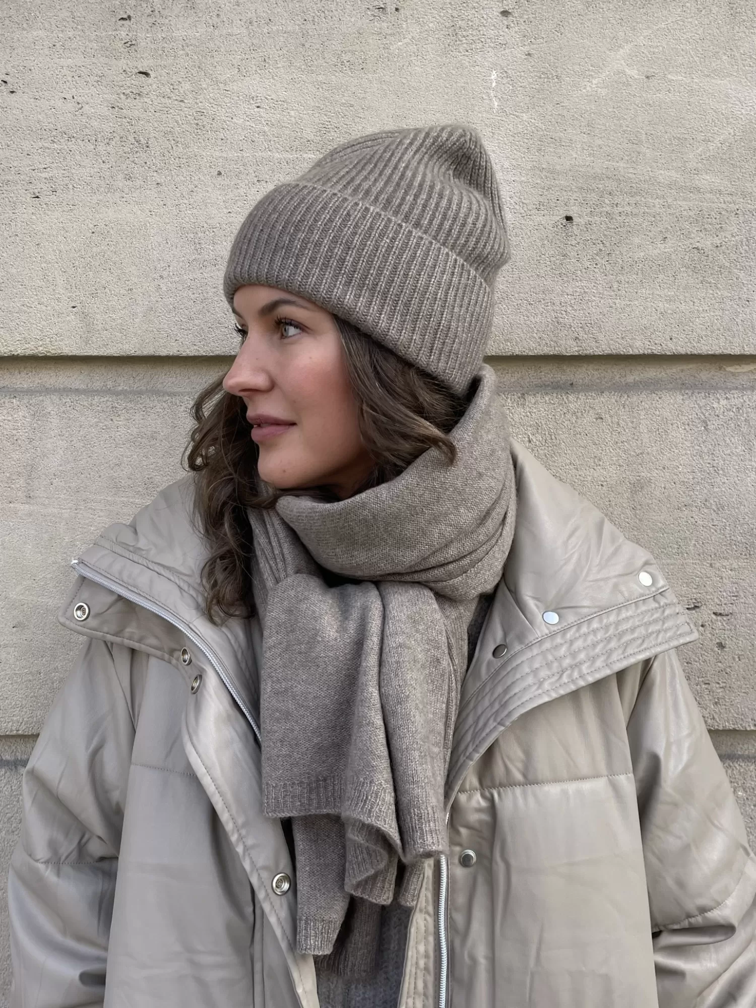 Flash Sale Les Soeurs Cashmere Beanie Pixie Beige Melange