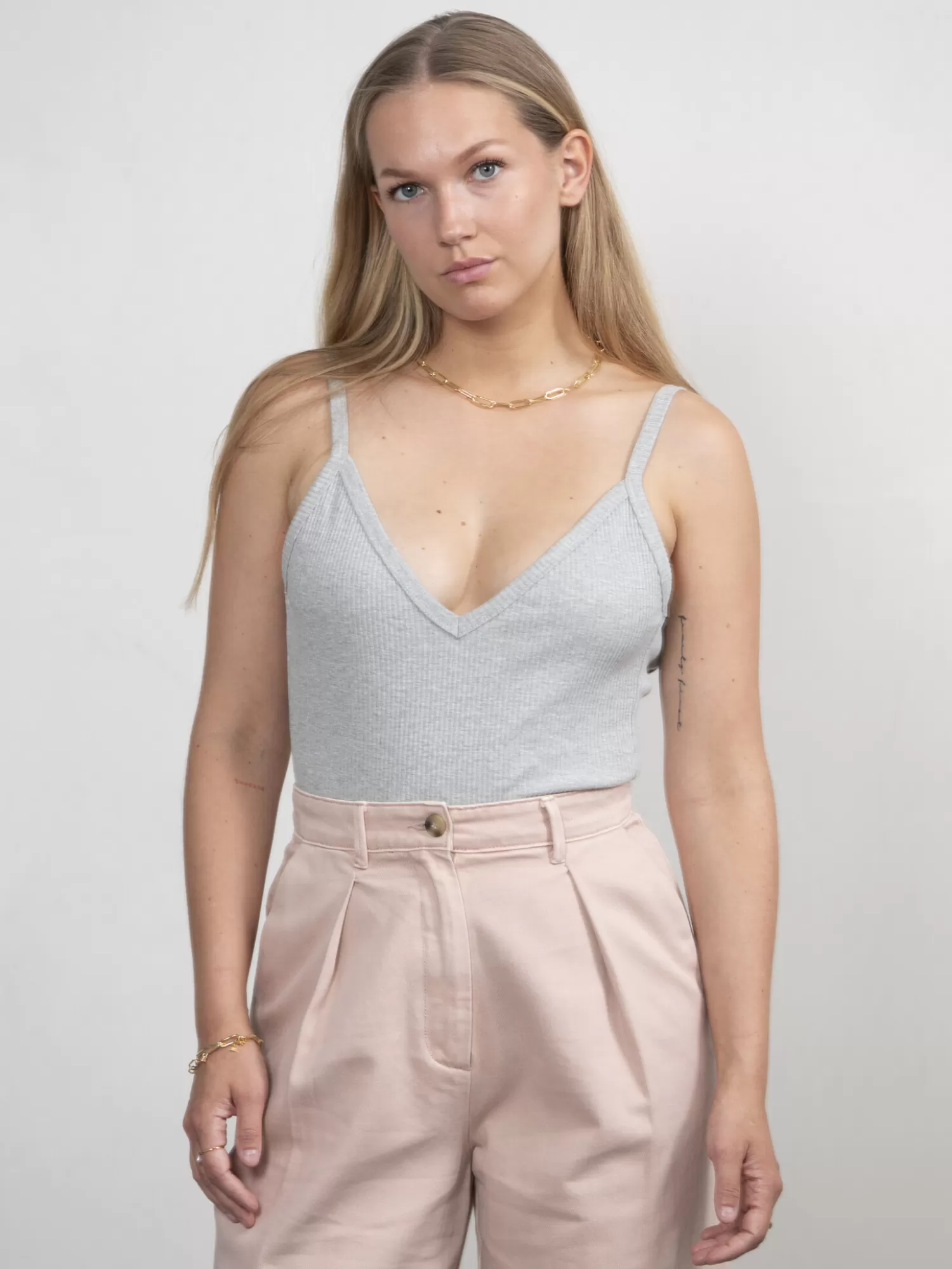 Online The Odder Side Geribbelde Body Emi Grey