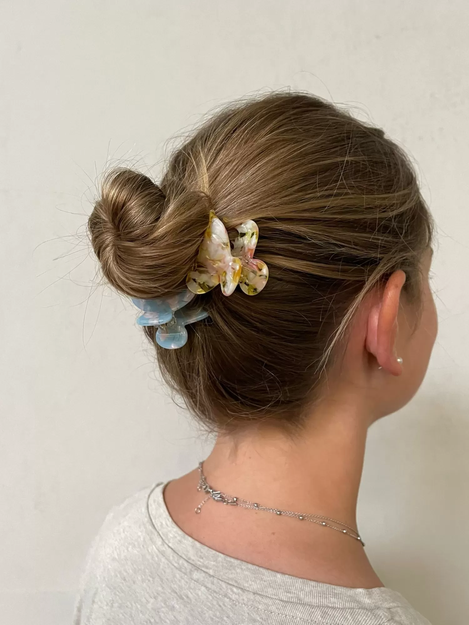 Fashion Les Soeurs Hair Clip Round Light Yellow