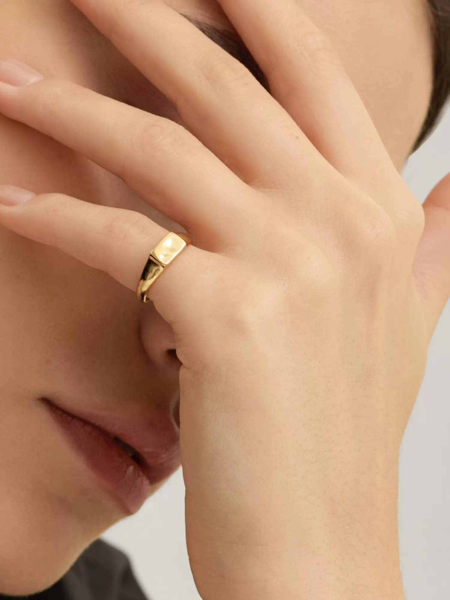 Fashion Les Soeurs Pinky Ring Ginette Rectangle Gold